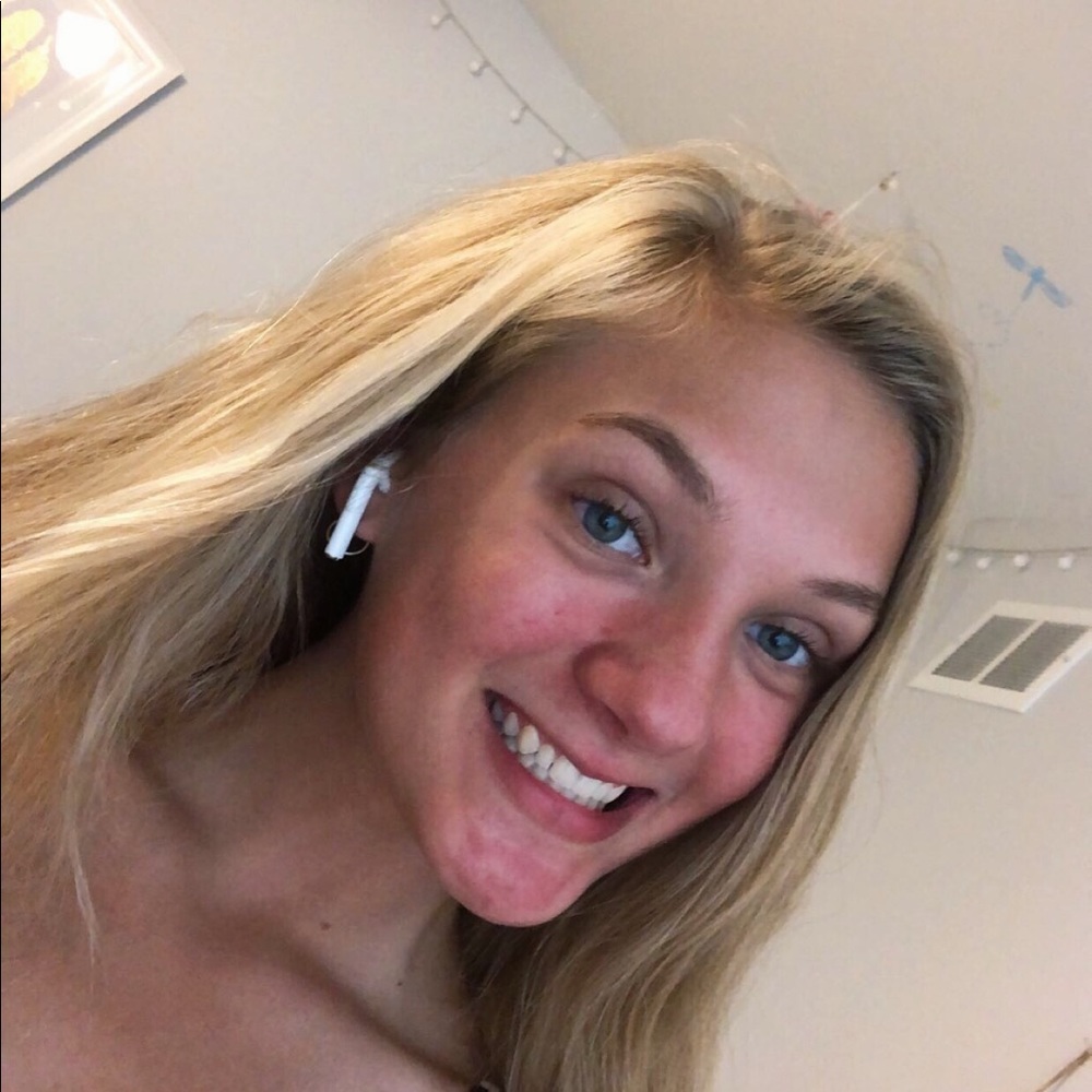 Meet your Posher, Madi